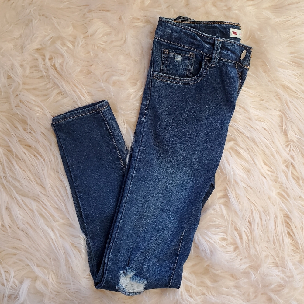 🆕️BOYS SUPER SKINNY LEVIS🆕️